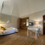Center Two - Loft Rifugio D'amore In Centro Storico Di - Cinelli شقة *