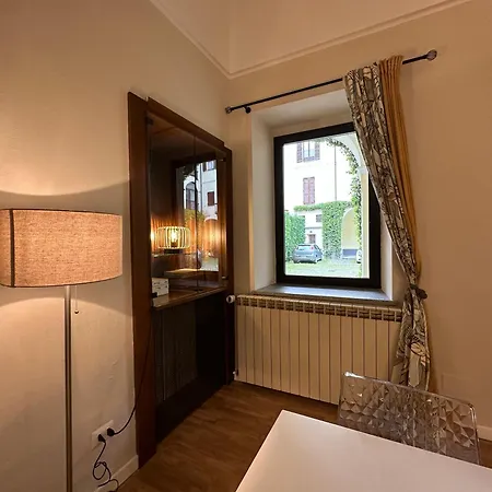 Apartment Center Two By Cinelli *